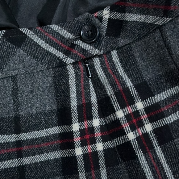 Eddie Bauer 2 Lined Wool Skirt - Picture 3 of 5